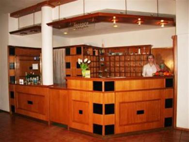 Hotel Tuchlovice Luaran gambar